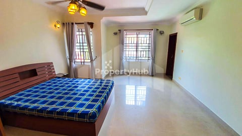 Linkhouse for Rent Borey Bassac Garden