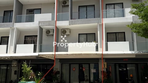 ផ្ទះសម្រាប់លក់ បុរី ARATA GARDEN RESIDENCE (ចរចារបាន និង កាត់ប្លង់រឹង)
