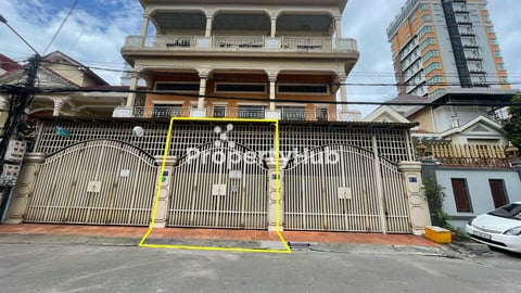 Cozy and Affordable Linkhouse for Rent on Street 456