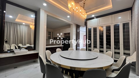 Queen Villa for Rent in Borey Penghouth Boeung Snor