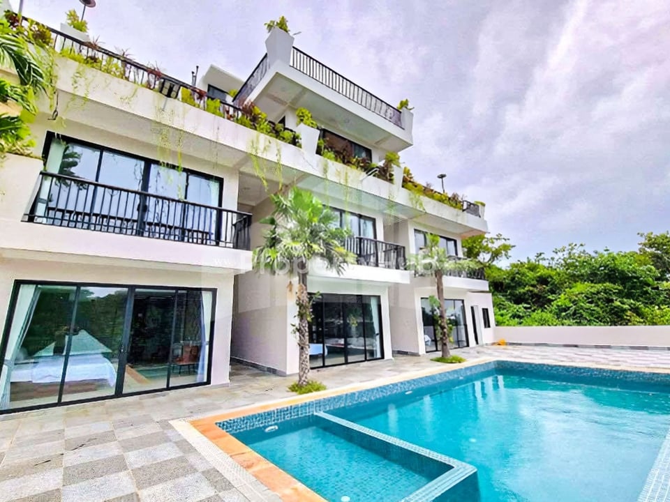 Property 4