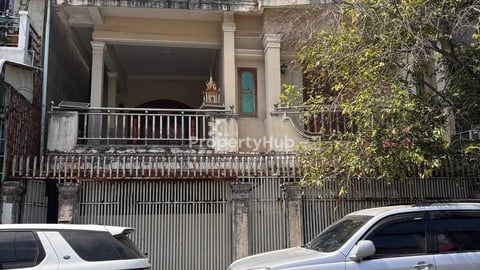 Well Located 5 Bedroom House for Rent in Toul Kork