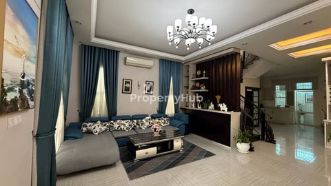 ផ្ទះវីឡាភ្លោះ បុរី River Town ជ្រោយចង្វា