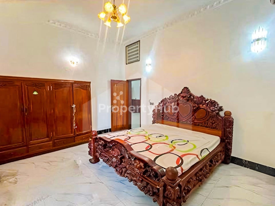 រូបភាពអចលនទ្រព្យទី 4