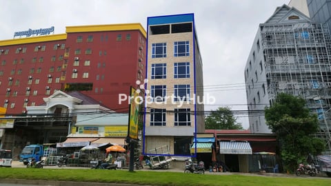 Building for Rent along National Road 1 in Khan Char Ampov