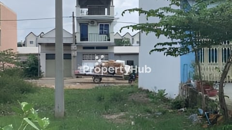 ដីសម្រាប់លក់