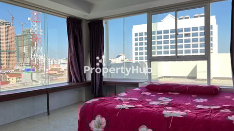 Stylish Studio in Phsar Daeum Kor Phnom Penh now available for rent