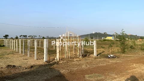 ដីលក់នៅខាងលិចជើងភ្នំឧដុង្គ