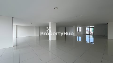 ការិយាល័យសម្រាប់ជួលនៅខណ្ឌចំការមន Office Space for rent at Chamkarmorn   (OF-053)