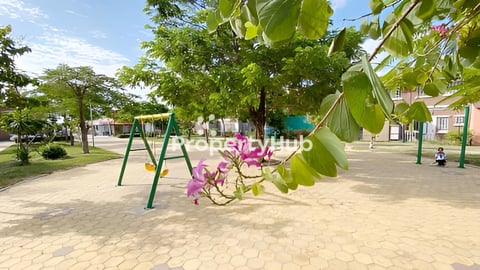 ផ្ទះ២ជាន់លក់បន្ទាន់ $25500$