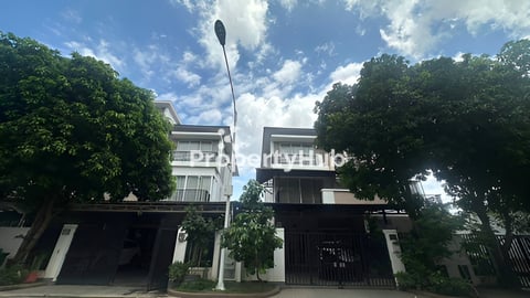 Twin Villa for rent very urgent