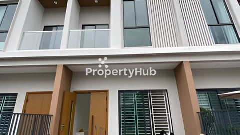 ផ្ទះលក់នៅបុរីលន ស៊ីធី