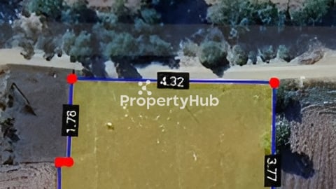 ដីលក់តម្លៃក្រោមទីផ្សារ ទីតាំងដីចម្ងាយពីសាលាក្រុងកែប 900 ម៉ែត្រ