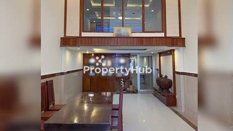 🏘 ផ្ទះល្វែង ក្នុងបុរី ប៉េងហួតស្ទឹងមានជ័យ ត្រូវការលក់បន្ទាន់ខ្លាំង