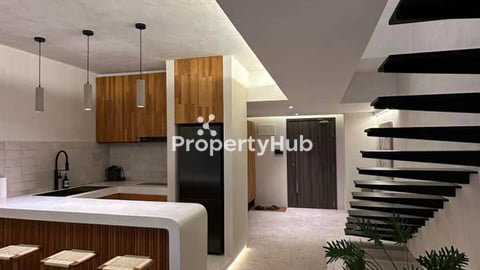 Luxury 1 Bedroom Apartment with Stunning Skyline Views in Tonle Bassac Available for Rent