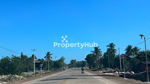 ទិញទុកមិនខុសបើគេចាប់ផ្ដើមចាក់កៅស៊ូទ្បើងថ្លៃ1*5 1400ម៉ែត្រការ៉េ(20*7)