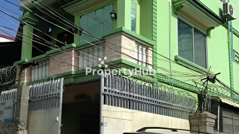 ផ្ទះល្វែងកែង2ជាន់ប្លង់រឹង នៅស្ទឹងមានជ័យ លក់បន្ទាន់តំលៃ:140000$ចរចារ