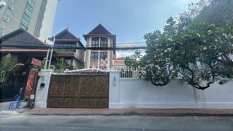 Luxury Villa for Sale in Boeng Keng Kang 1 Phnom Penh  Prime 504 sqm