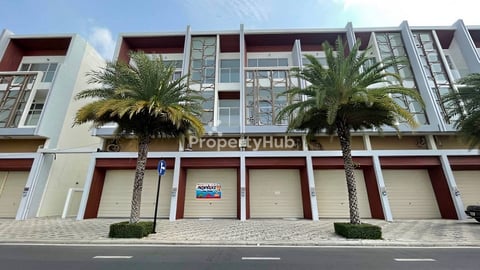 Shop house for rent 6A