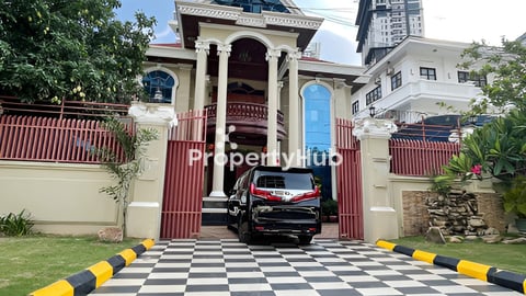 វីឡាសម្រាប់ជួលនៅ សង្កាត់បឹងកក់១ ខណ្ឌទួលគោក ភ្នំពេញ