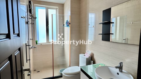 Rose Conda 3 Bedroom