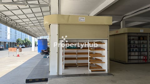 ផ្ទះអាជីវកម្មលក់ និង តូបផ្សារ