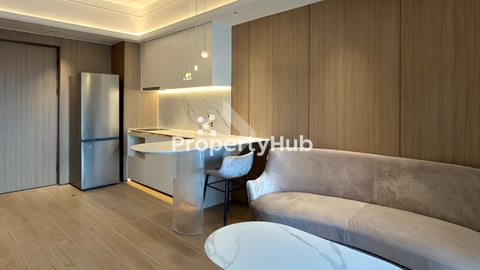 🏢 River View 2 Bedroom Apartment For Rent at Vue Aston
