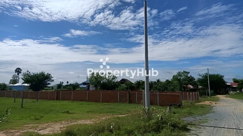 ដីជាប់រោងចក្រMJPark ស្រុកគងពិសី កំពង់ស្ពឺ ផ្លូវជាតិលេខ៣គីឡូ៣២ ប្លង់រឹង