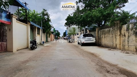 ដីលក់មានរបងស្រាប់