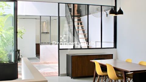 🏢Spacious 3 Bedroom Apartment for Rent in Daun Penh