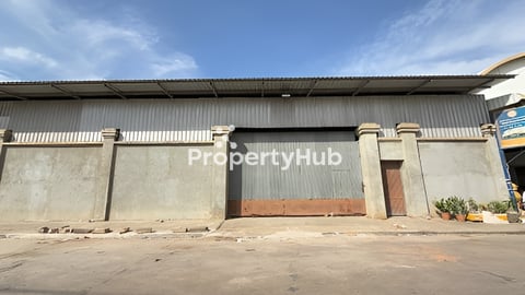 ឃ្លាំងជួល