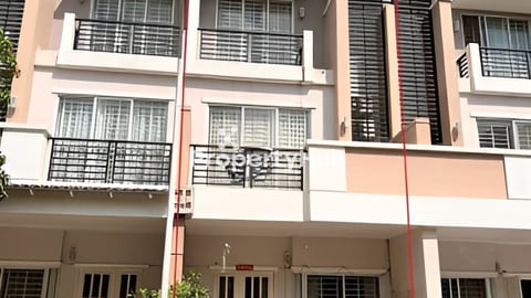 តំលៃ $200,000 ( ចចារ)