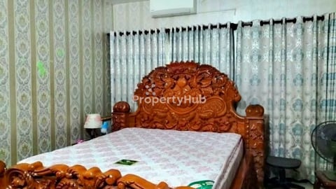 ផ្ទះអាជីវកម្មពីរល្វែងត្រូវការលក់បន្ទាន់ ទីតាំងបុរីពិភពថ្មីសំរោងអណ្ដែតផ្លូវធំ