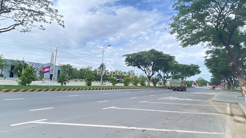 ដីលក់បន្ទាន់ 22m x 26m 165,000$ ចរចា