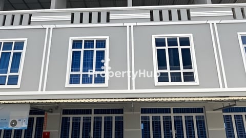 តម្លៃពិសេសខ្លាំង ផ្ទះជិតរោងចក្រ