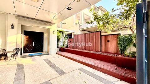 ✅Twin Villa For Rent in Borey Chip Mong Land Mark 271