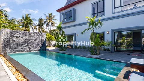 Private Villa with Swimming Pool for Rent in Sangkat Siem Reap