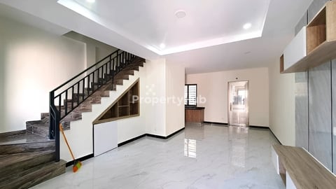 ផ្ទះលក់បន្ទាន់តម្លៃខាតដើមជិត50%