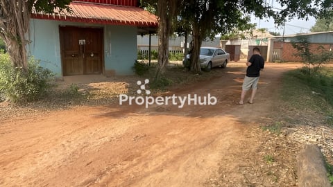 ដីផ្ទះ លក់