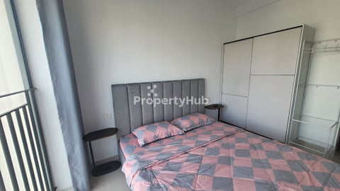 Condo R&F Mirror 60m