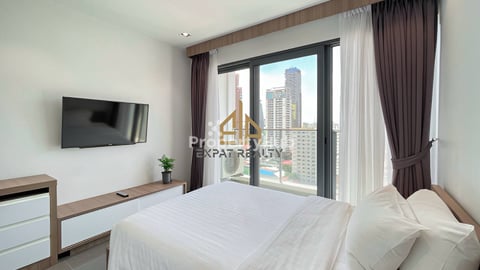 📍4 Bedroom Penthouse serviced apartment for rent in BKK1- Phnom