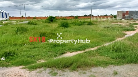 ដីឡូរ៍លក់ 5X18