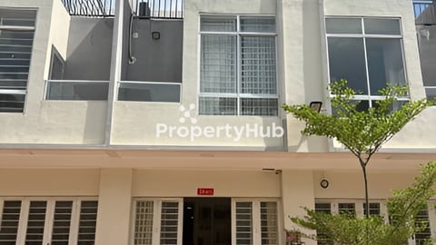    ផ្ទះល្វែងលក់បន្ទាន់