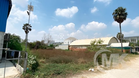 ដីខ្នាតវីឡា សម្រាប់លក់