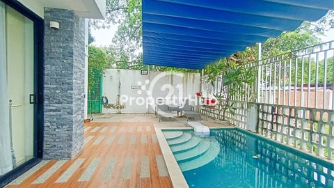 European Twin Villa with Private Pool for Rent