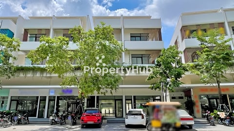 🏘 ផ្ទះអាជីវកម្ម (SH) ក្នុងបុរី ISI ទល់មុខផ្សារទំនើប K-Mall ត្រូវការលក់បន្ទាន់ខ្