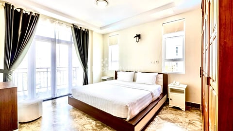 ✅Full Furnished Two Bedrooms are Available Now! (Code: C-00003)