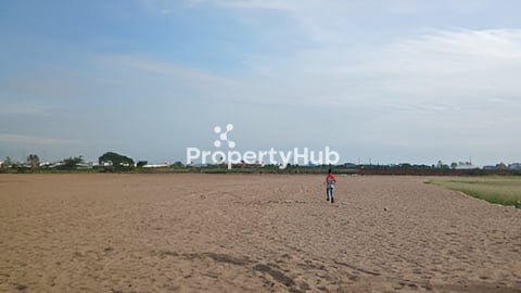 មានដីលក់នៅជាប់ផ្លូវធំ ទៅព្រលានថ្មី 600$/ម2