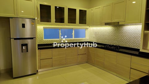 វីឡាចាស្មីនណាសម្រាប់លក់ នៅក្នុងបុរីប៉េងហួតបឹងស្នោរ ផ្លូវមុខសួនមហាវិថី Polaris