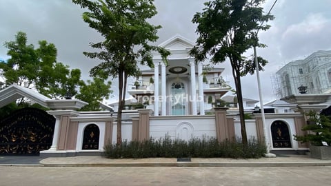 Ultra-Size King Villa of 1,875 Sq.m. Land with ~1,005 Sq.m. Bldg for $5.5M at Bo